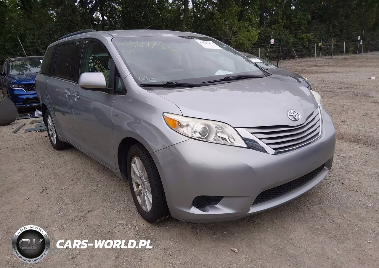 2017 Toyota Sienna Le 7 Passenger – zdjęcie 1 z 17