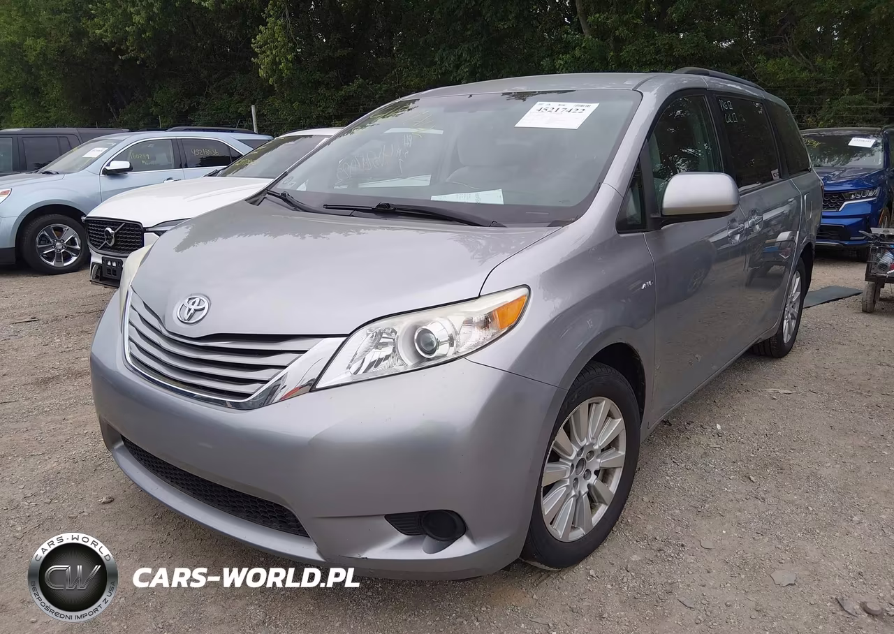 2017 Toyota Sienna Le 7 Passenger VIN:5TDJZ3DC1HS184146 - 2
