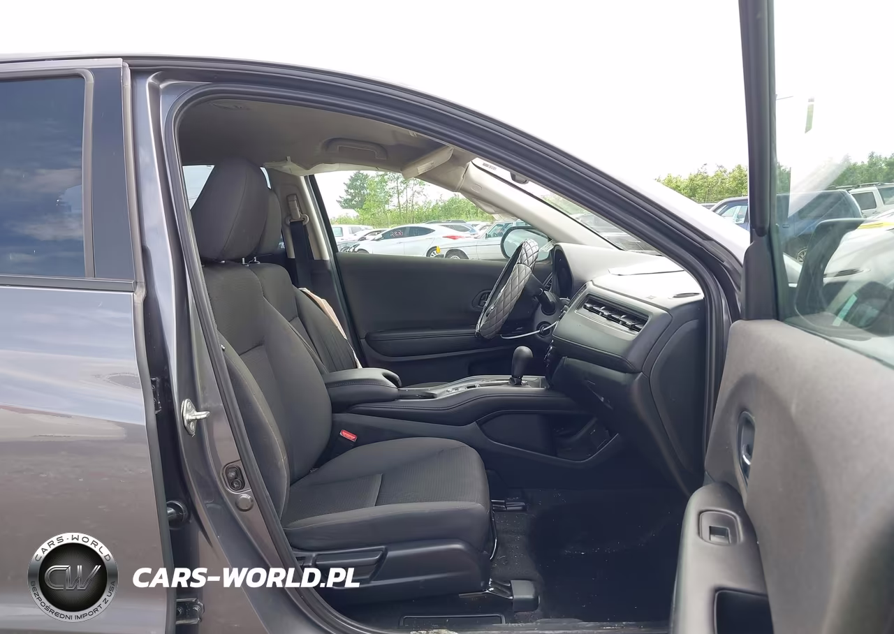 2019 Honda Hr-V Lx VIN:3CZRU6H34KG702781 - 5