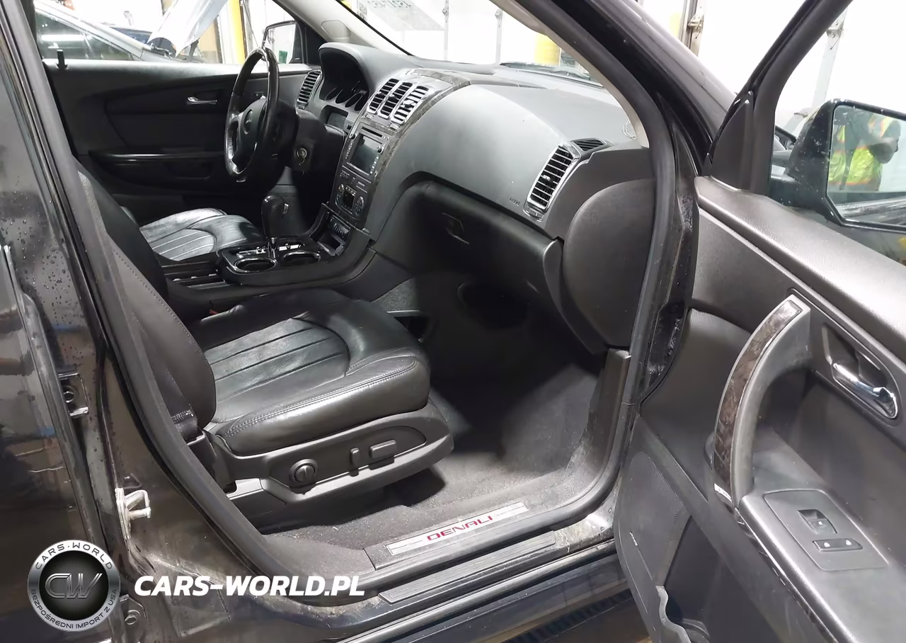 2012 GMC Acadia Denali VIN:1GKKVTEDXCJ325250 - 5