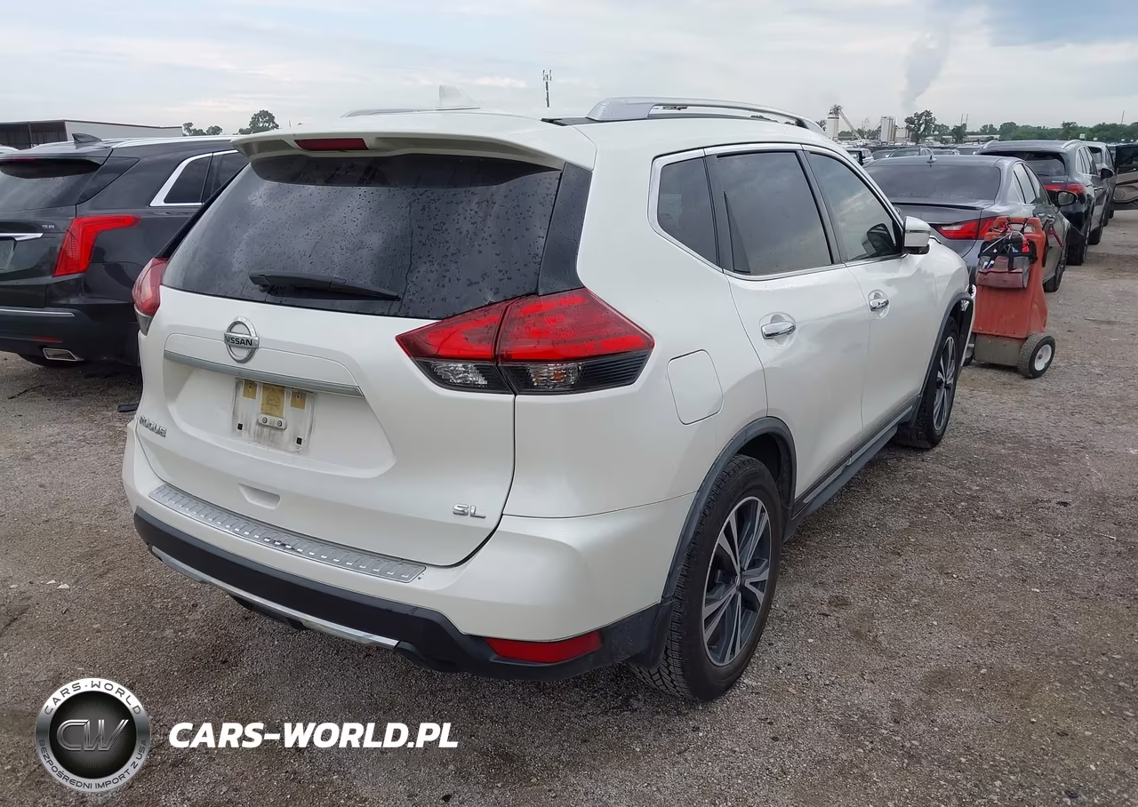 2017 Nissan Rogue Sl VIN:JN8AT2MT0HW404764 - 4