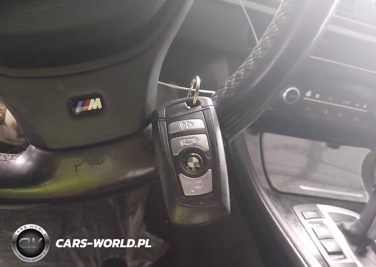 2012 BMW 535I xDrive VIN:WBAFU7C55CDU60375 - 11
