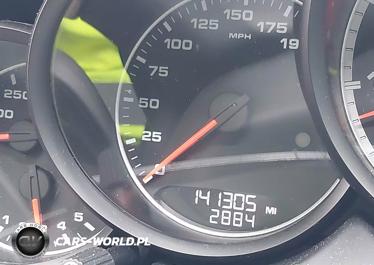2014 Porsche Cayenne Turbo VIN:WP1AC2A20ELA81173 - 15