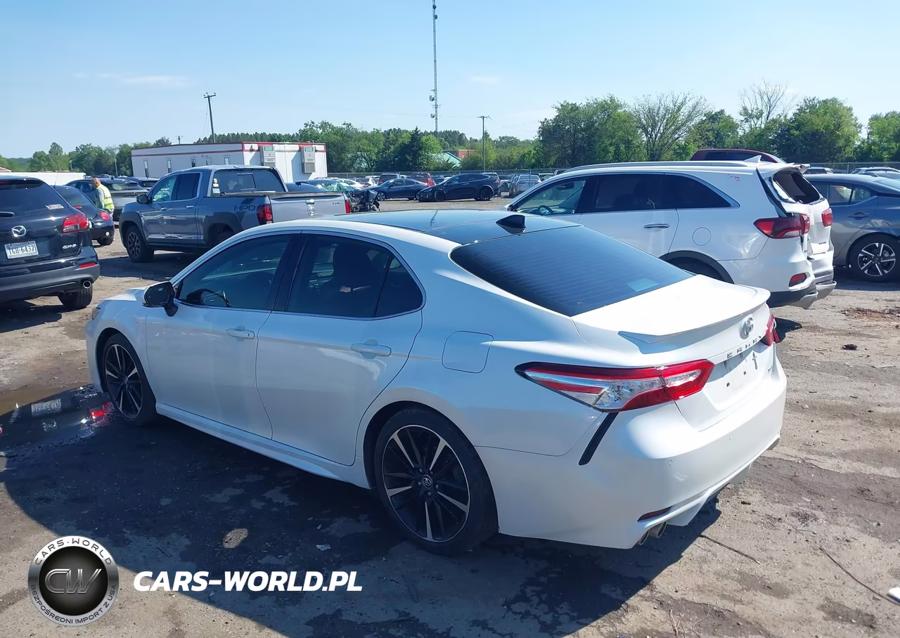 2020 Toyota Camry Xse VIN:4T1K61AK7LU303394 - 3