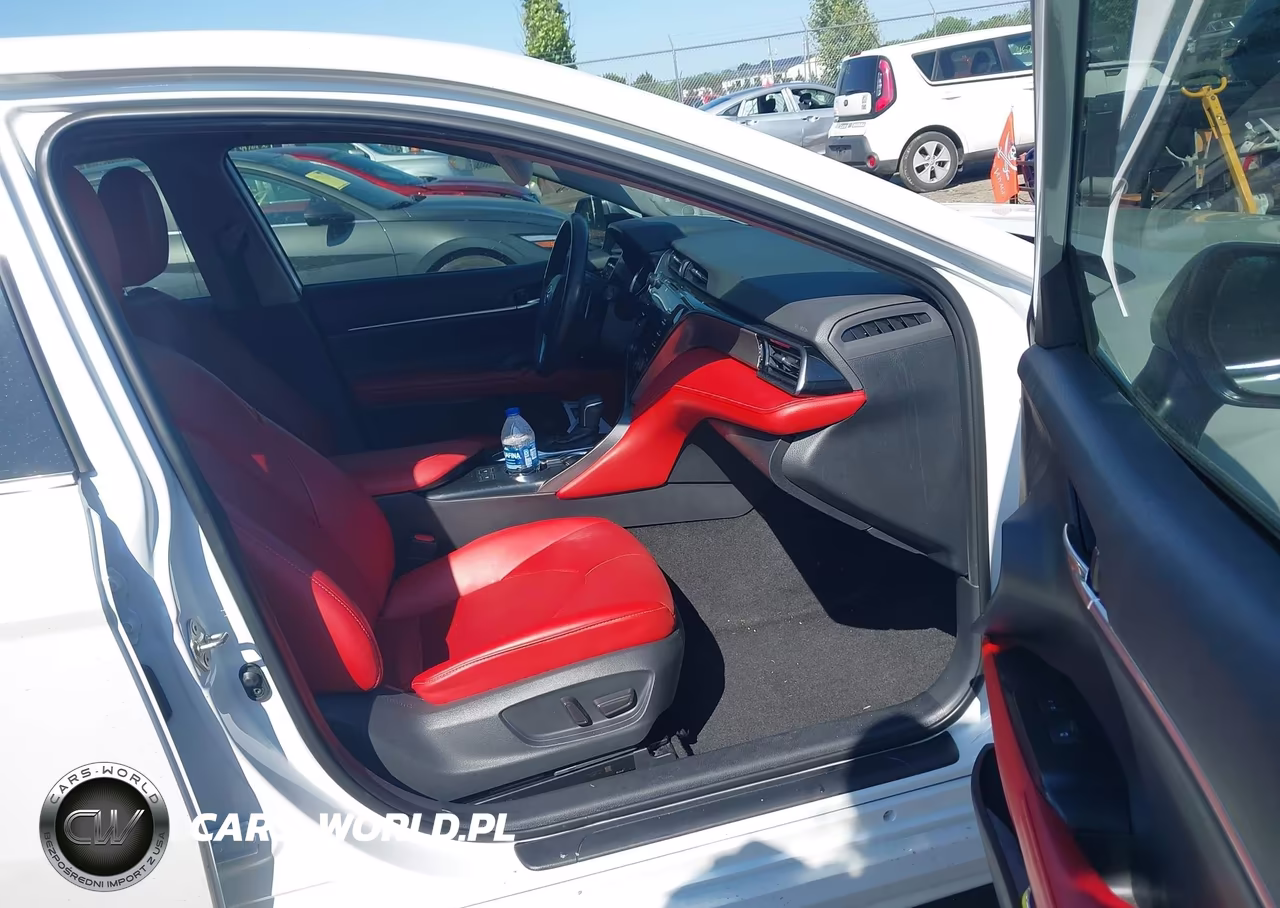 2020 Toyota Camry Xse VIN:4T1K61AK7LU303394 - 5