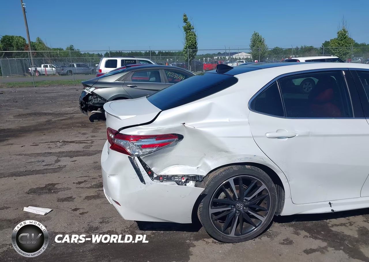 2020 Toyota Camry Xse VIN:4T1K61AK7LU303394 - 6