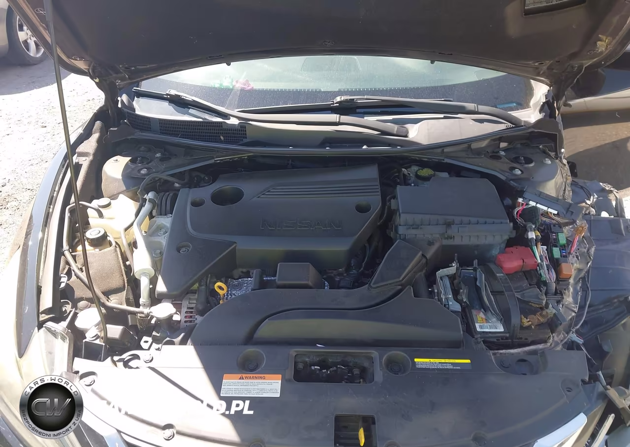 2017 Nissan Altima 2.5 Sr VIN:1N4AL3AP9HC165036 - 10