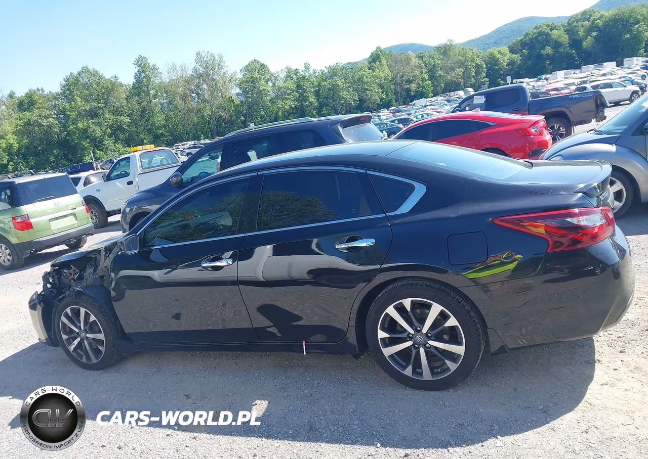 2017 Nissan Altima 2.5 Sr VIN:1N4AL3AP9HC165036 - 15