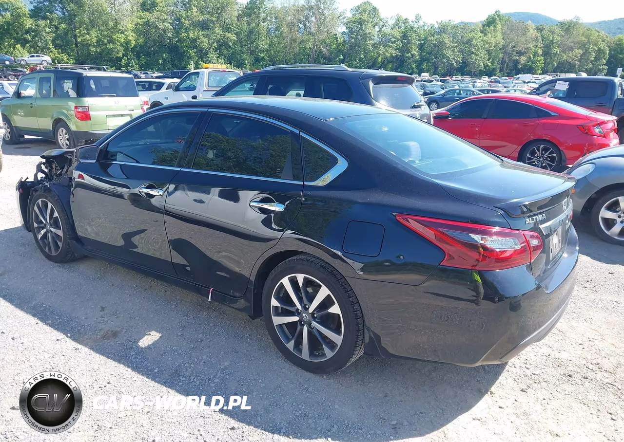 2017 Nissan Altima 2.5 Sr VIN:1N4AL3AP9HC165036 - 3