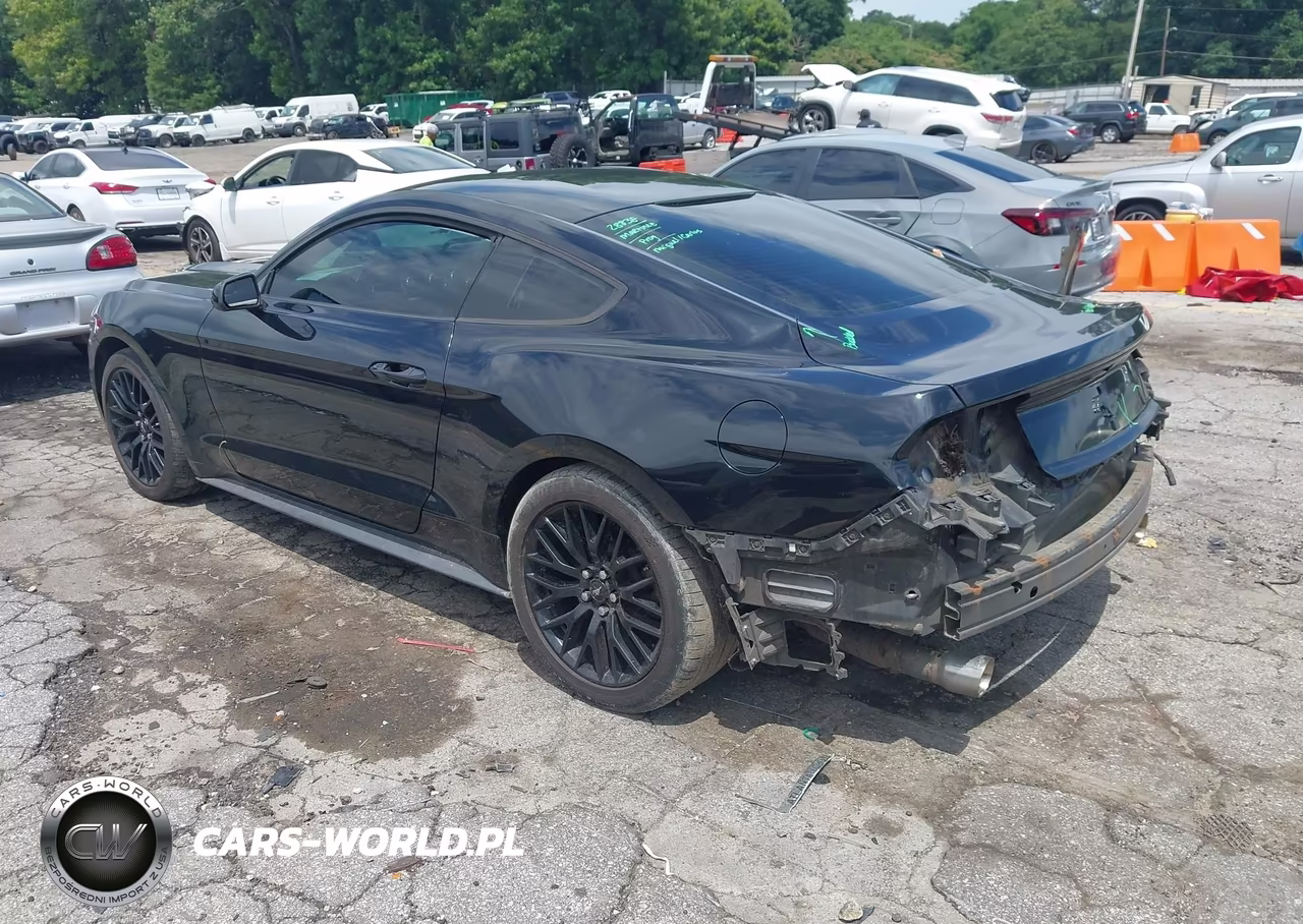 2016 Ford Mustang V6 VIN:1FA6P8AM9G5301326 - 3