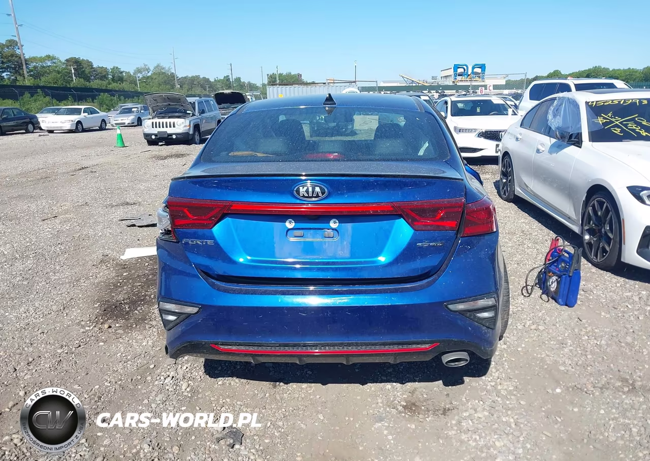 2021 Kia Forte Gt-Line VIN:3KPF34AD6ME313819 - 16