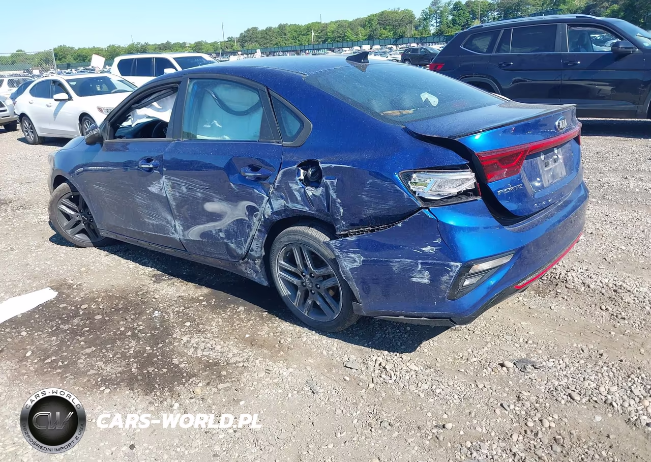 2021 Kia Forte Gt-Line VIN:3KPF34AD6ME313819 - 3
