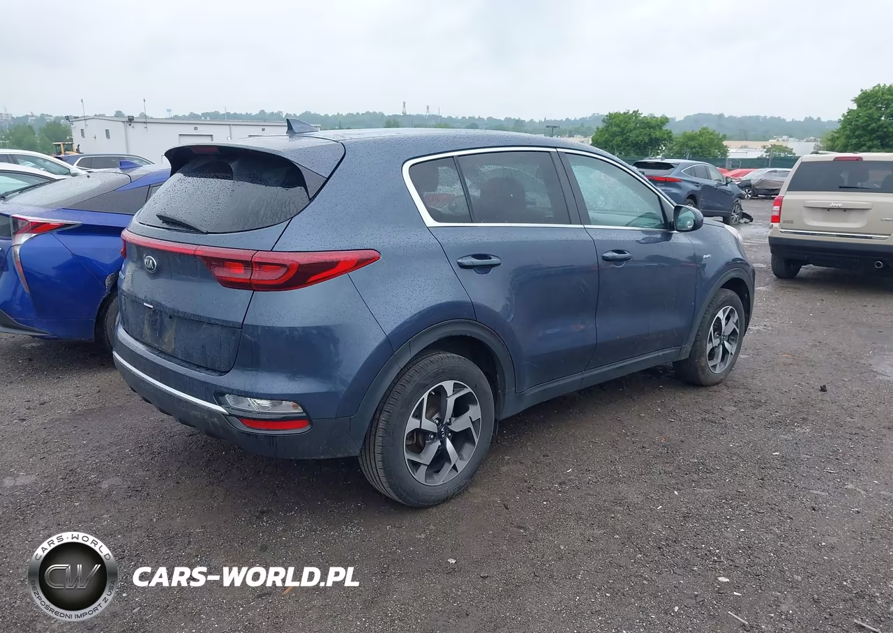 2021 Kia Sportage Lx VIN:KNDPMCAC4M7862910 - 4