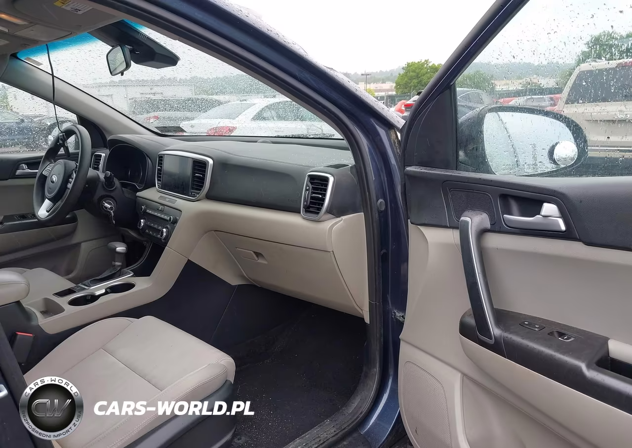 2021 Kia Sportage Lx VIN:KNDPMCAC4M7862910 - 5