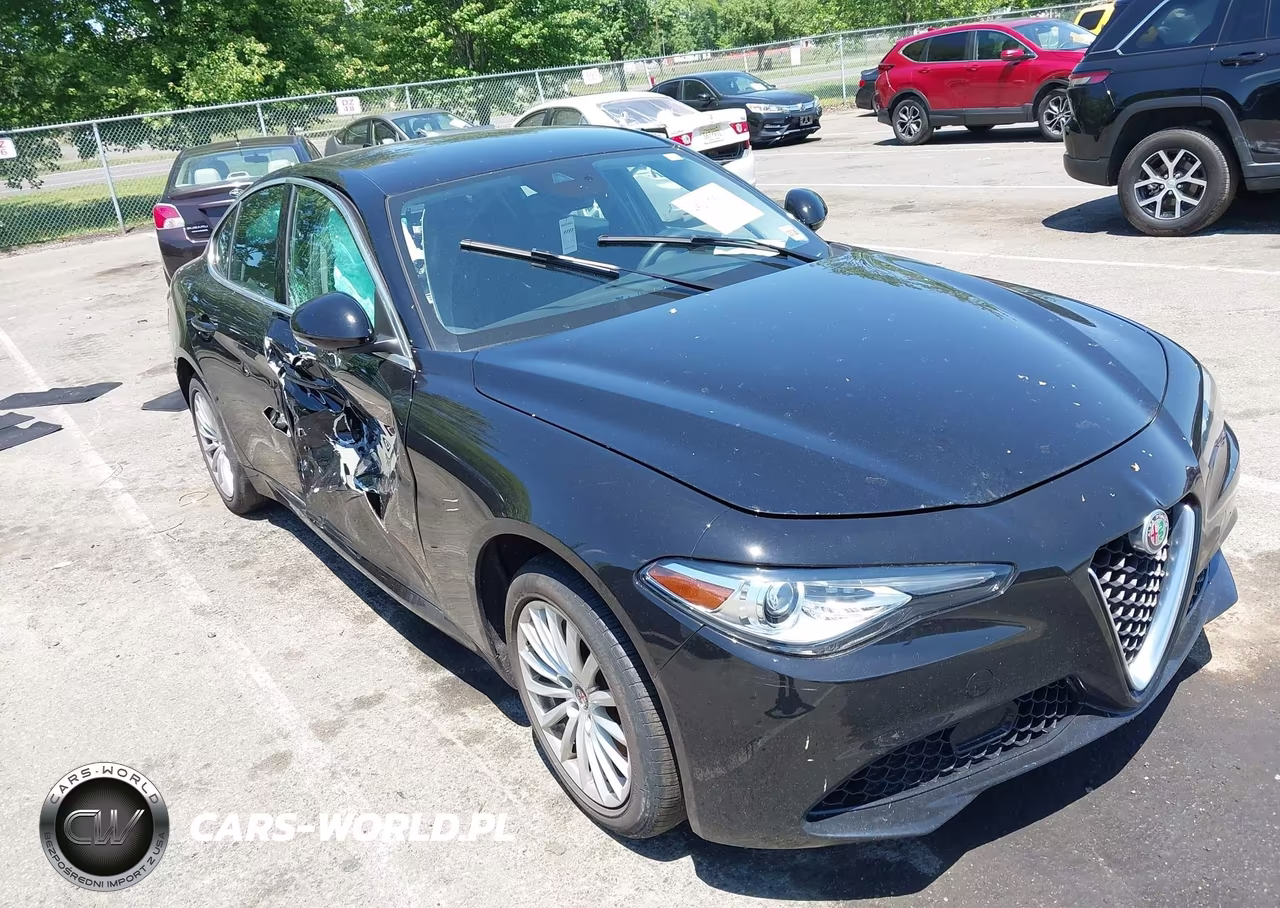 2021 Alfa Romeo Giulia Awd