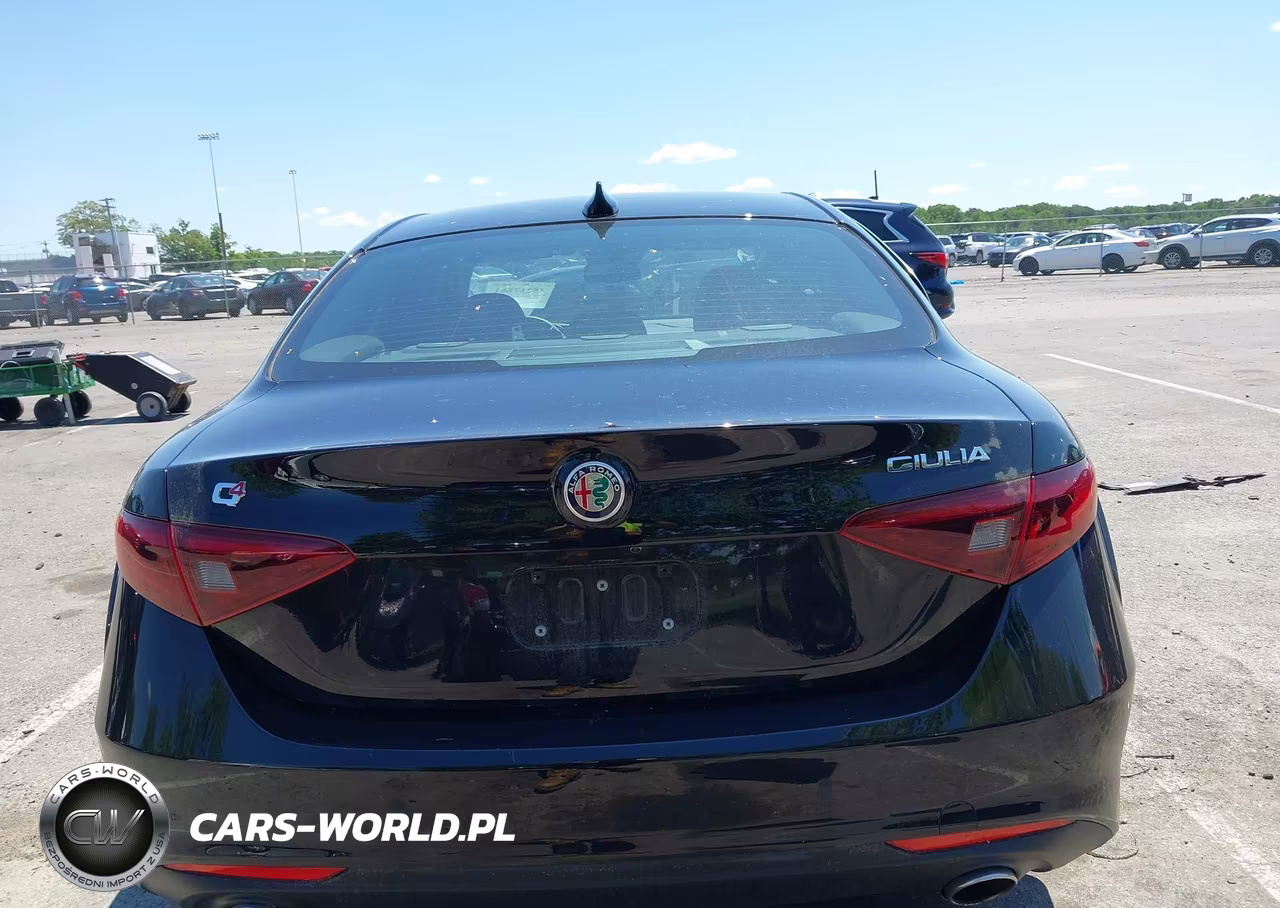 2021 Alfa Romeo Giulia Awd VIN:ZARFANAN1M7646360 - 16