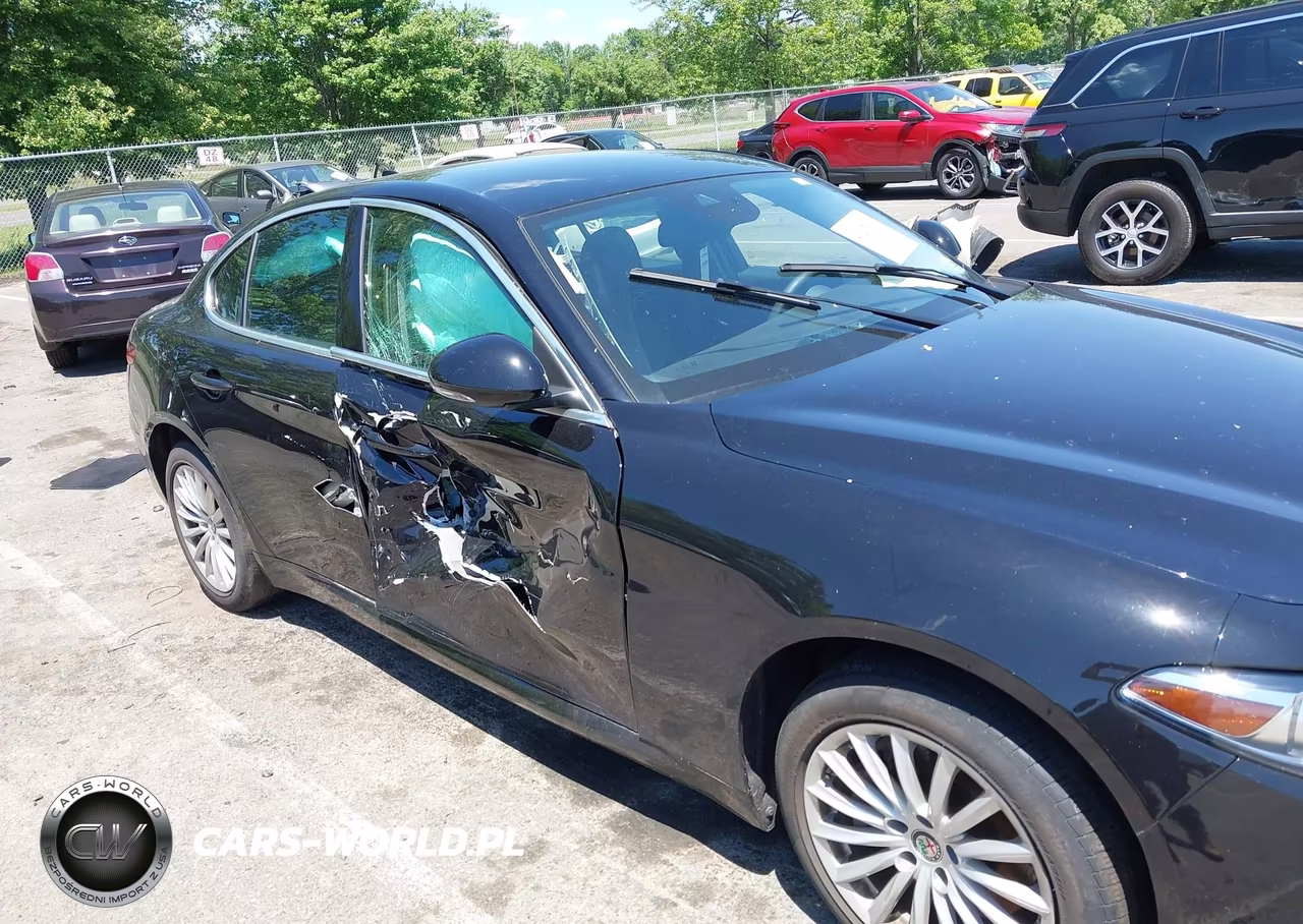 2021 Alfa Romeo Giulia Awd VIN:ZARFANAN1M7646360 - 6