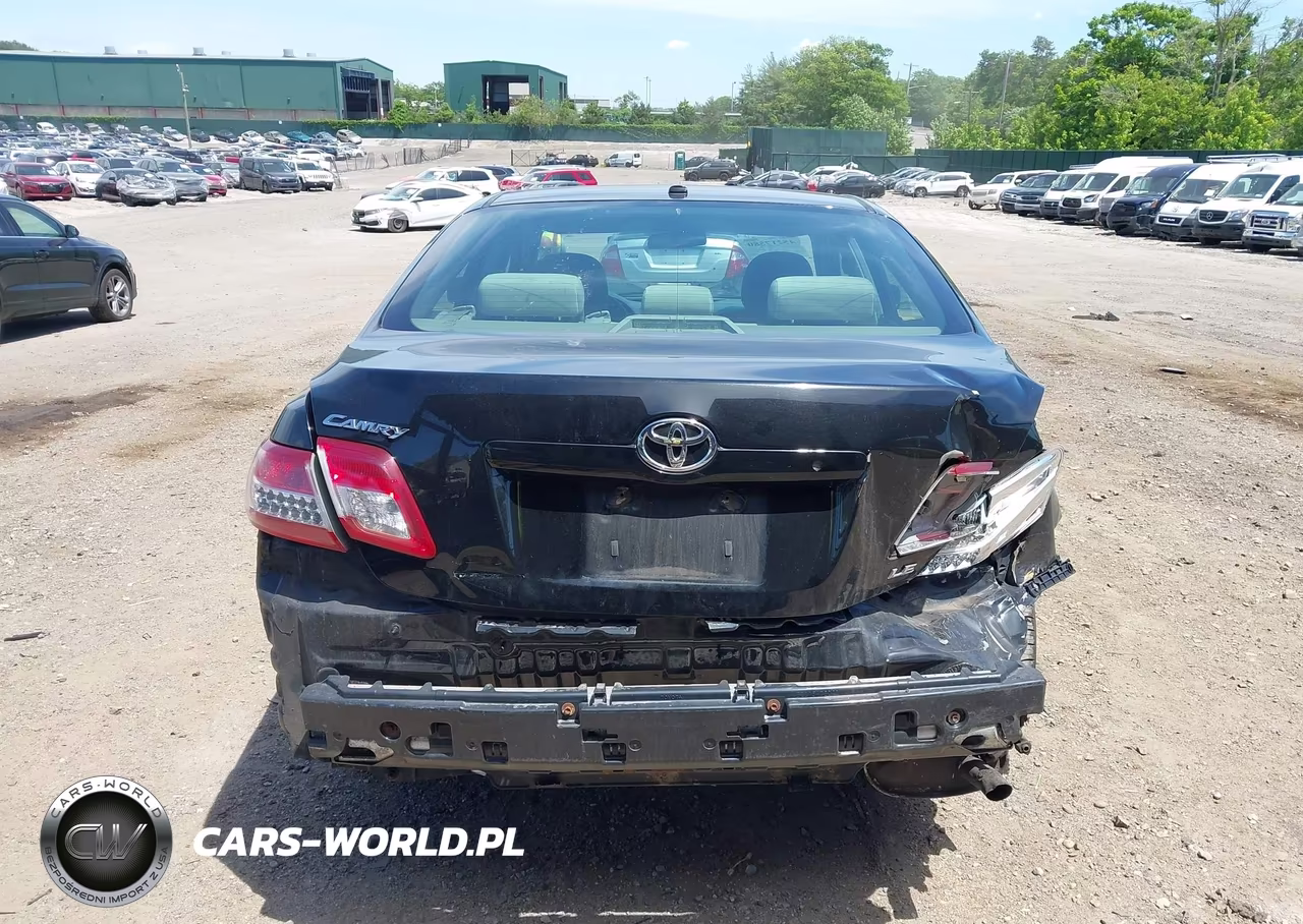 2011 Toyota Camry Le VIN:4T1BF3EK5BU719285 - 17