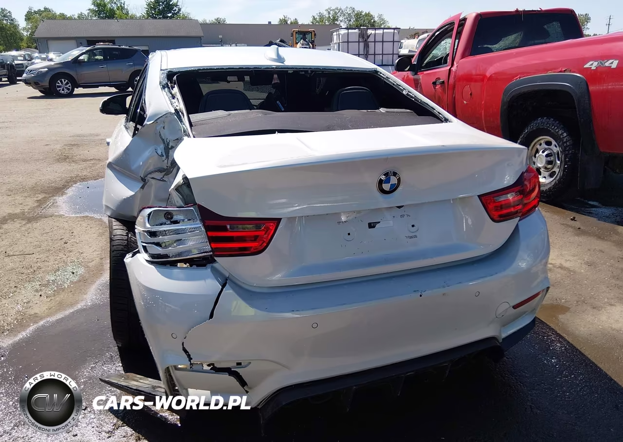 2015 BMW M4 VIN:WBS3R9C54FK331216 - 16