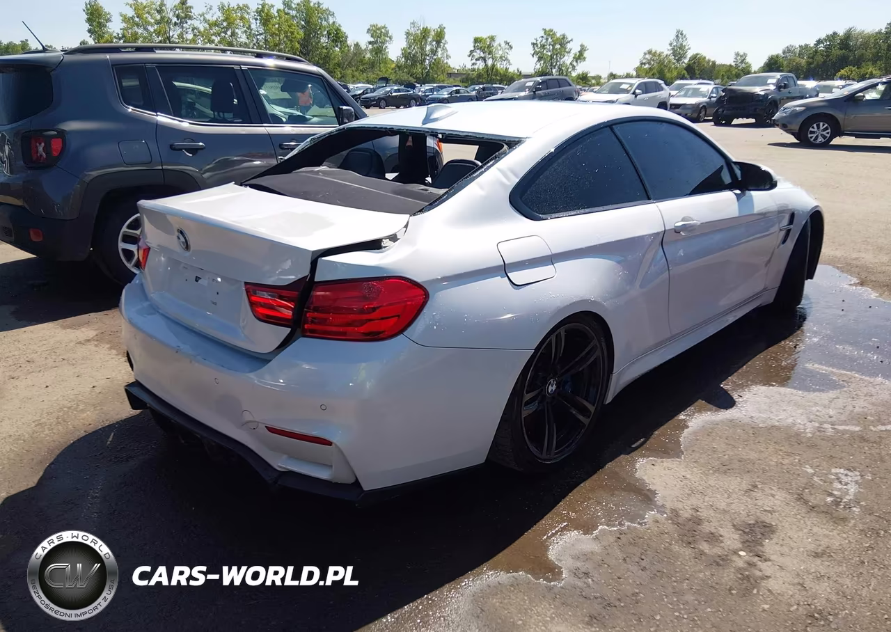 2015 BMW M4 VIN:WBS3R9C54FK331216 - 4