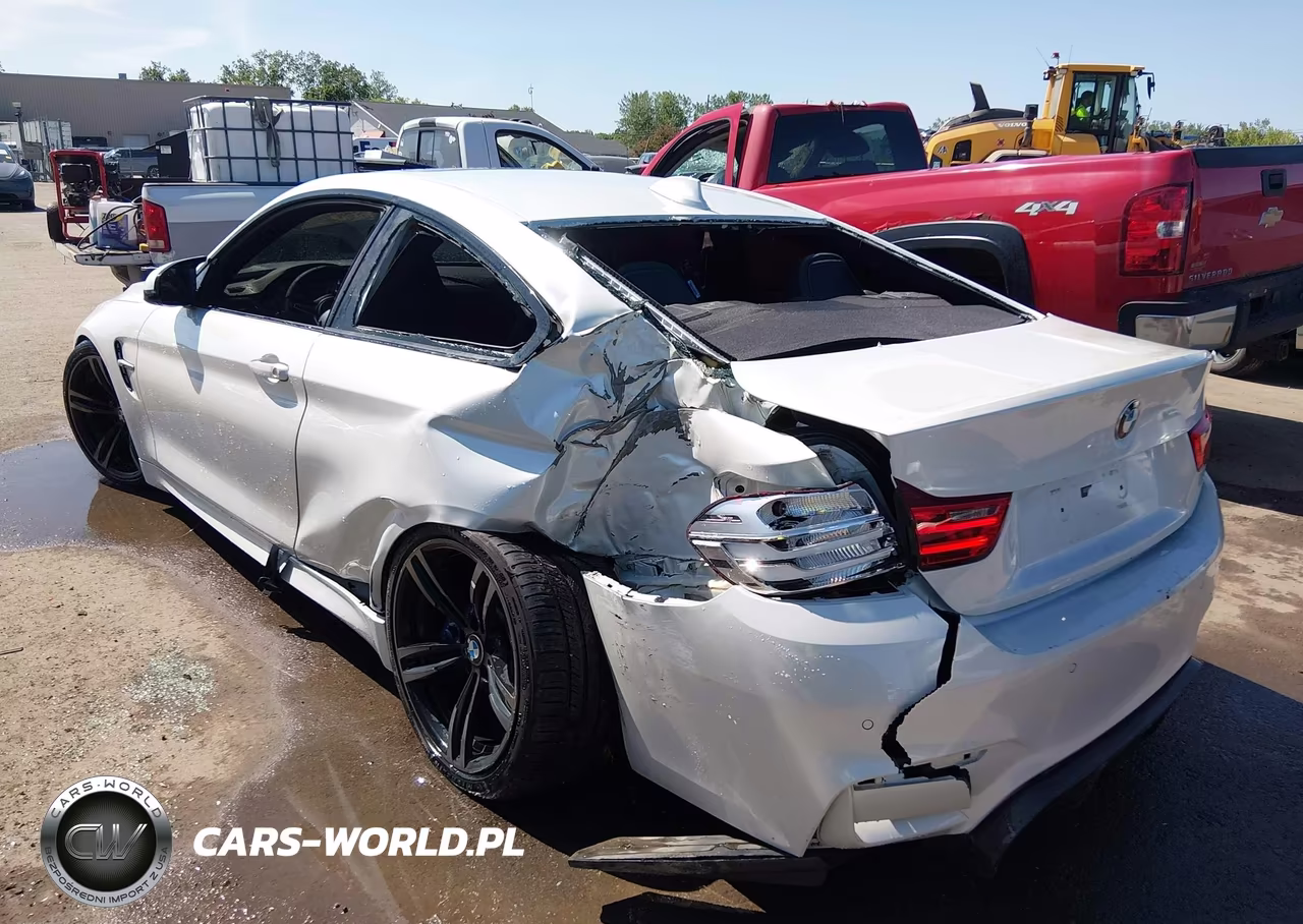 2015 BMW M4 VIN:WBS3R9C54FK331216 - 6