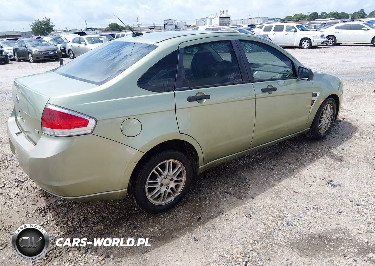 2008 Ford Focus Se-Ses VIN:1FAHP35N68W244772 - 4