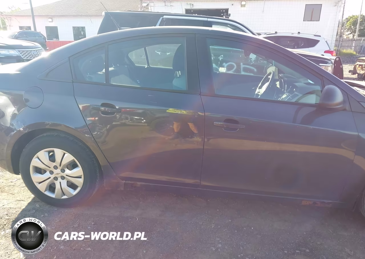 2014 Chevrolet Cruze Ls Auto VIN:1G1PA5SH1E7207676 - 13