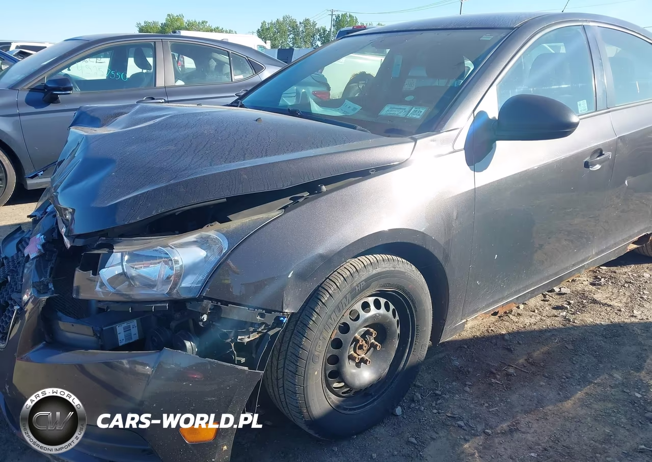 2014 Chevrolet Cruze Ls Auto VIN:1G1PA5SH1E7207676 - 6