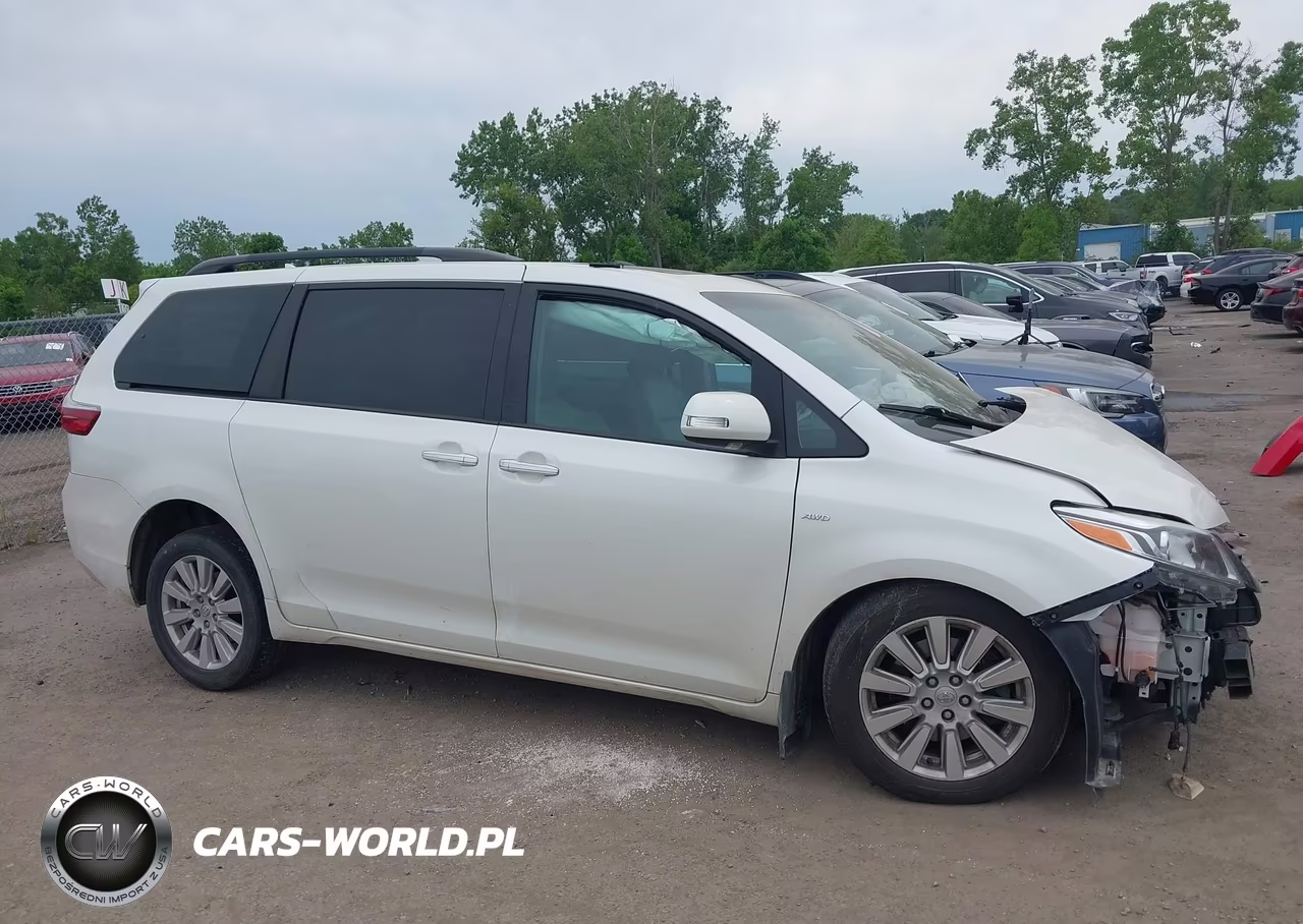 2017 Toyota Sienna Limited Premium 7 Passenger VIN:5TDDZ3DCXHS184787 - 14