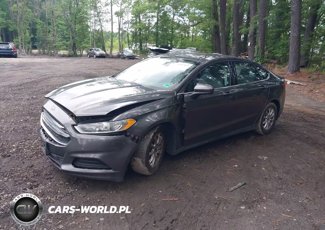 2015 Ford Fusion S VIN:3FA6P0G74FR273837 - 2
