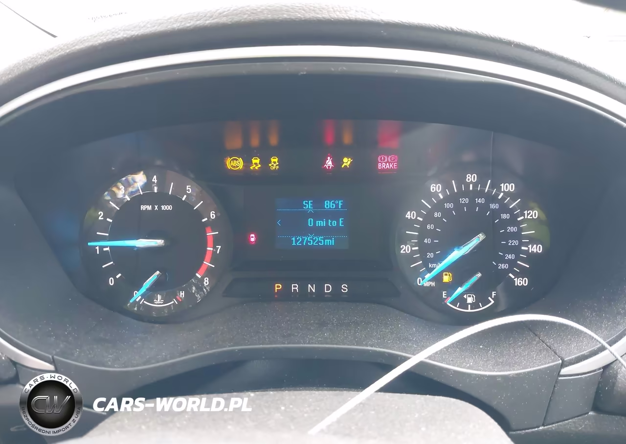 2015 Ford Fusion S VIN:3FA6P0G74FR273837 - 7