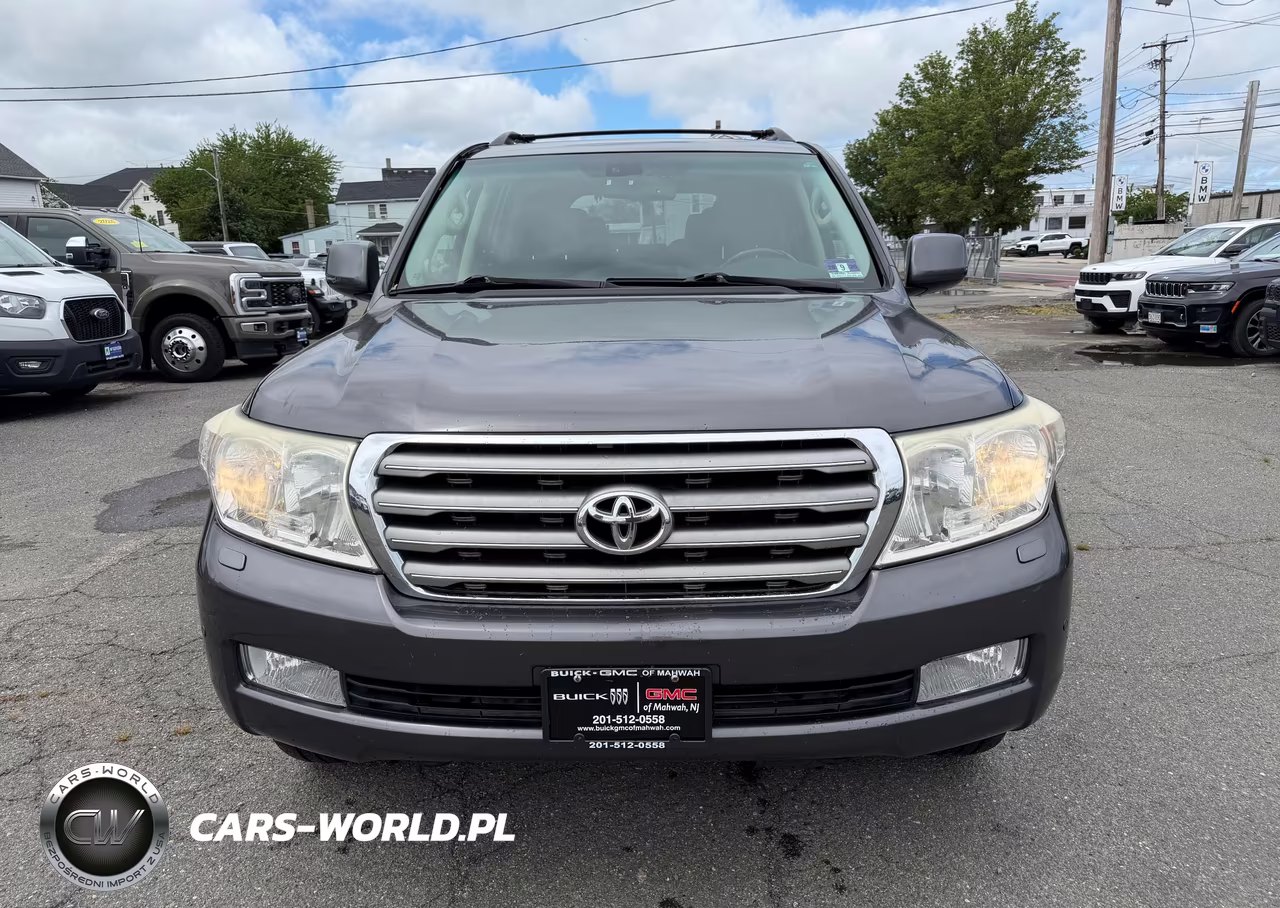 2011 Toyota Land Cruiser Base VIN:JTMHY7AJ1B4005151 - 12