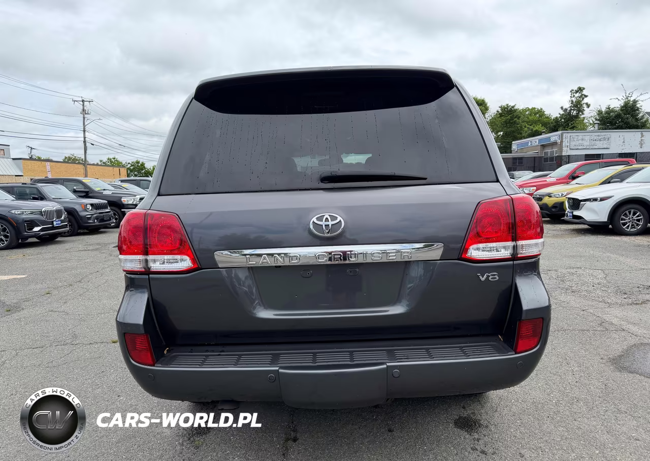 2011 Toyota Land Cruiser Base VIN:JTMHY7AJ1B4005151 - 13