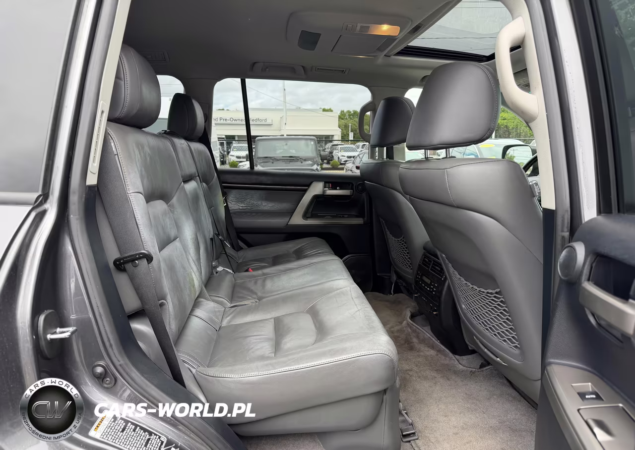 2011 Toyota Land Cruiser Base VIN:JTMHY7AJ1B4005151 - 8