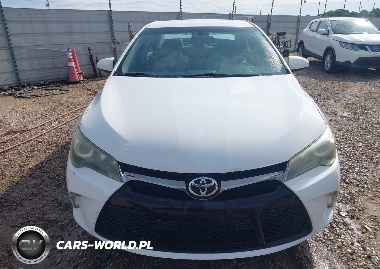 2015 Toyota Camry Se VIN:4T1BF1FK0FU919368 - 12