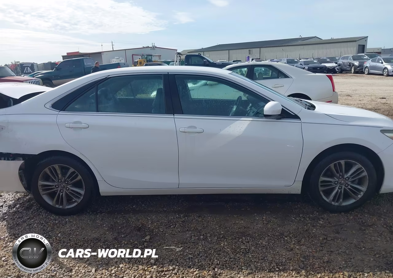 2015 Toyota Camry Se VIN:4T1BF1FK0FU919368 - 13