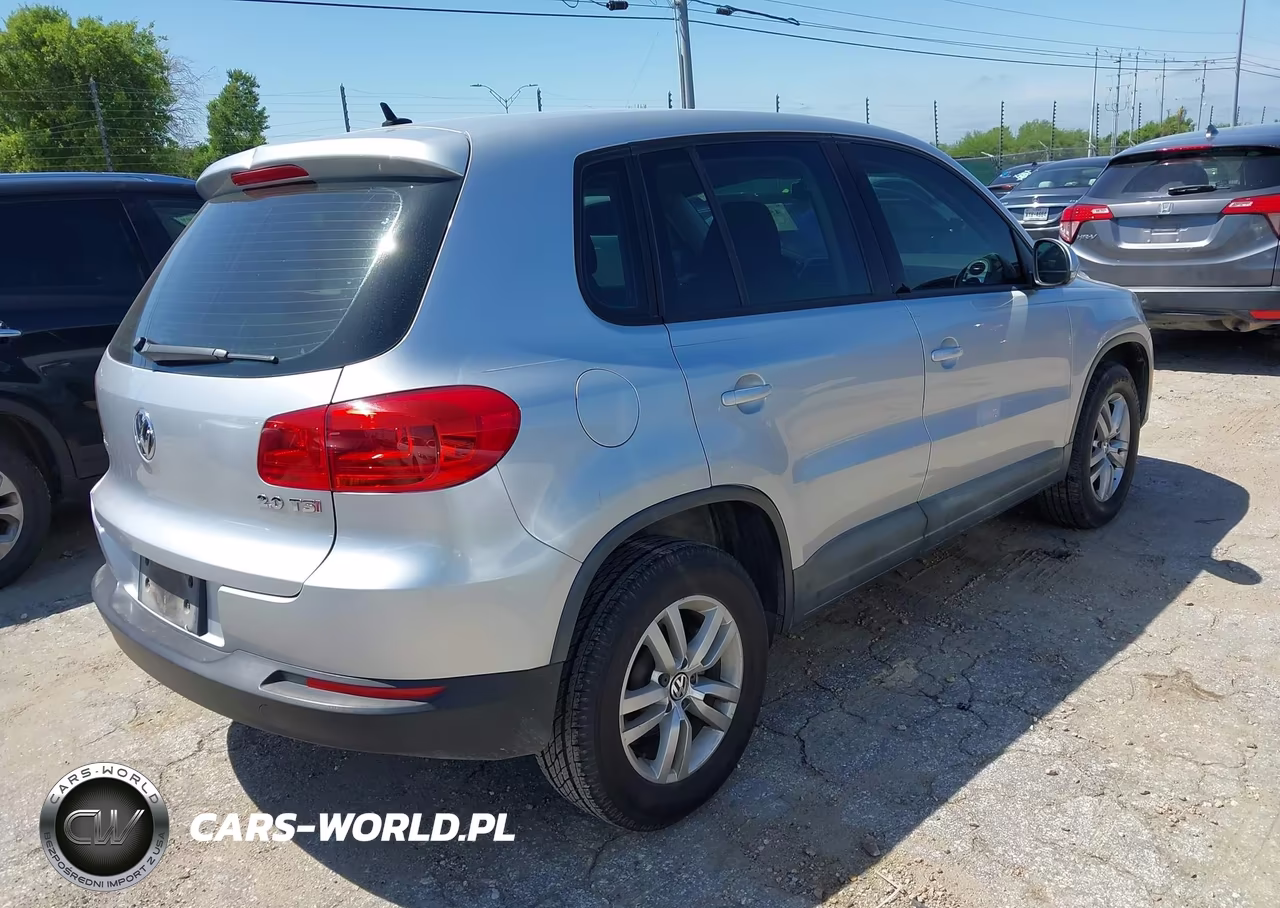 2014 Volkswagen Tiguan S VIN:WVGAV3AX8EW525388 - 4
