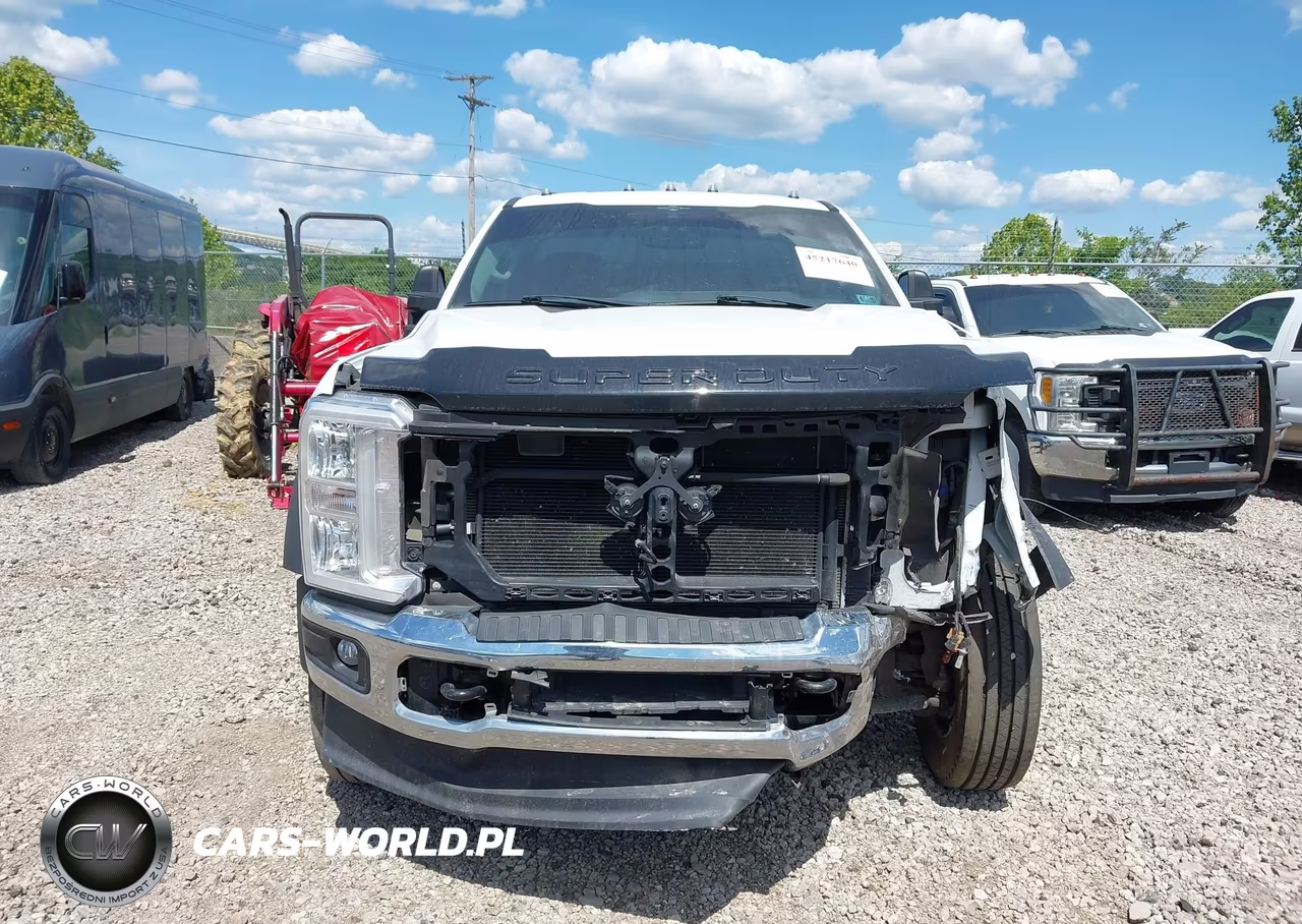 2023 Ford F-600 Chassis Xlt VIN:1FDFF6LTXPDA16738 - 12