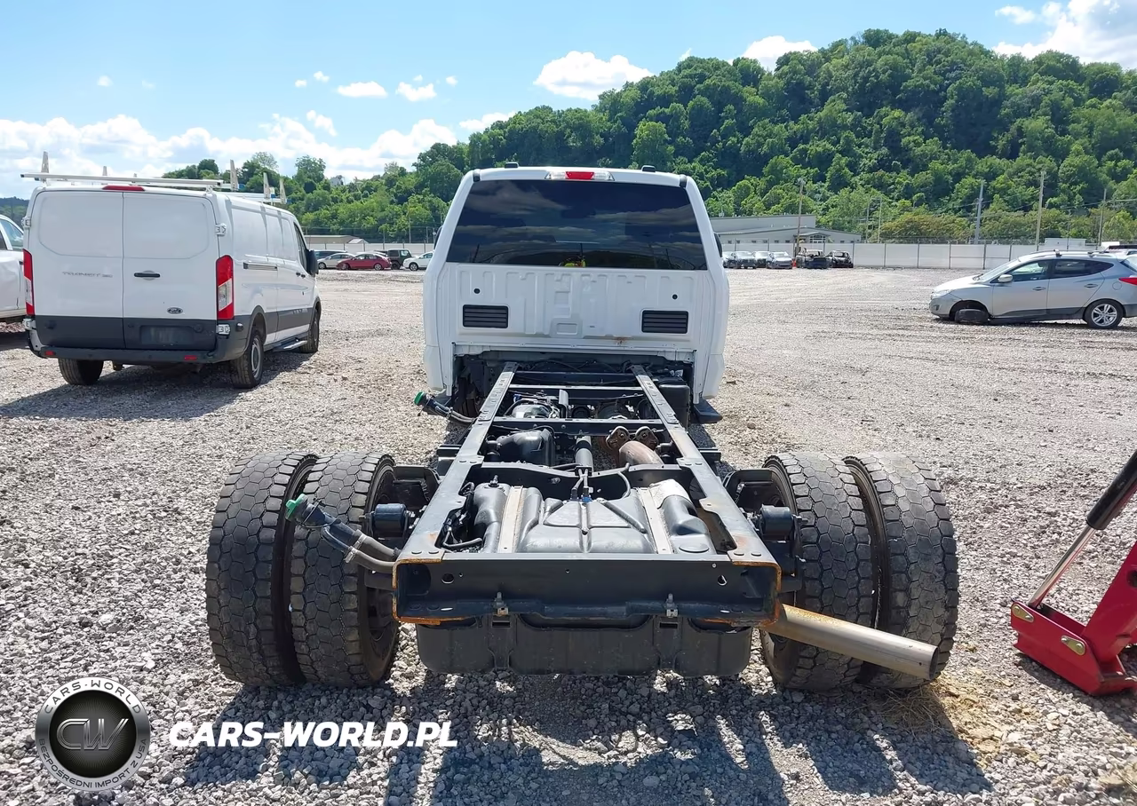 2023 Ford F-600 Chassis Xlt VIN:1FDFF6LTXPDA16738 - 15