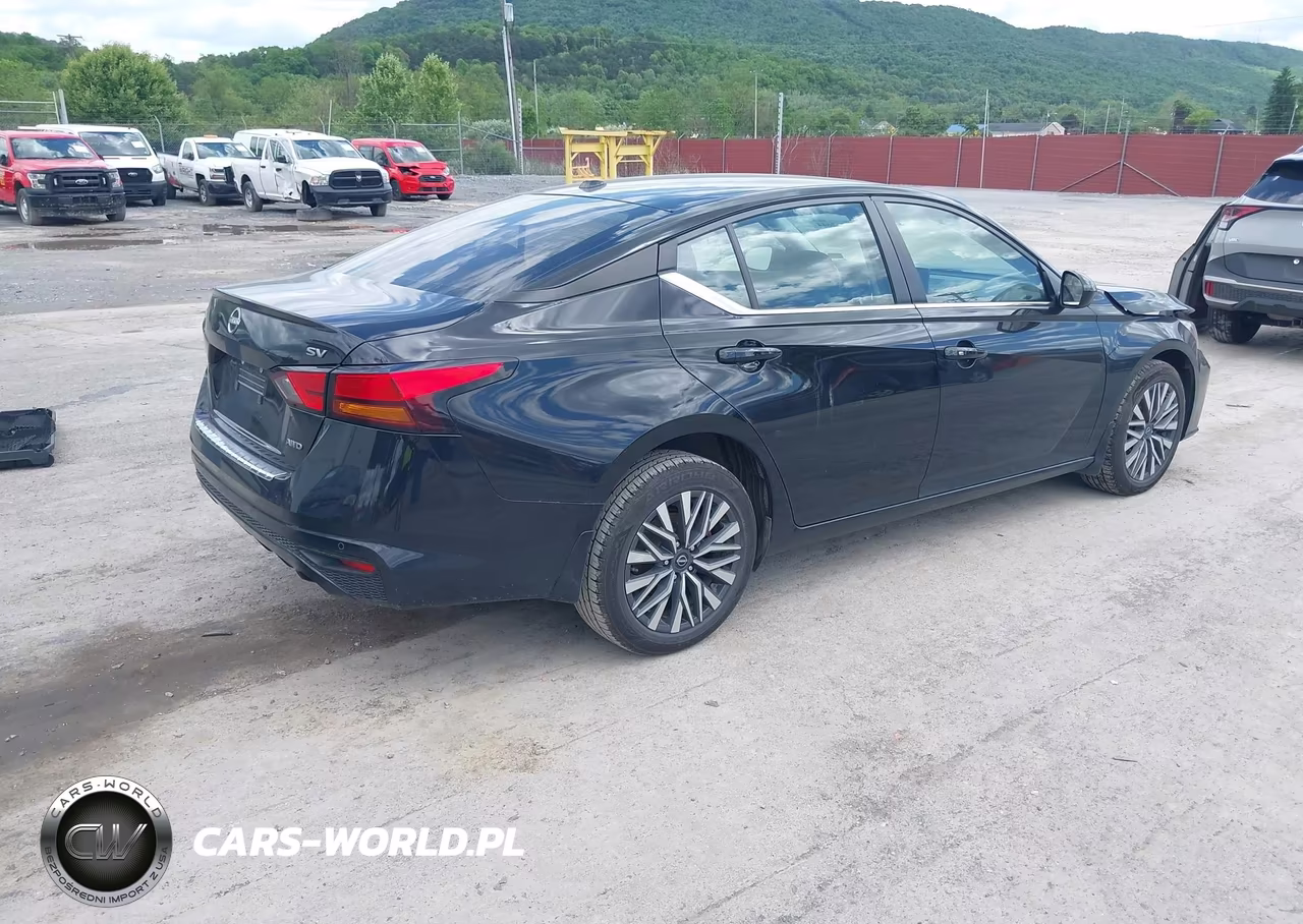 2023 Nissan Altima Sv Intelligent Awd VIN:1N4BL4DW1PN337821 - 4