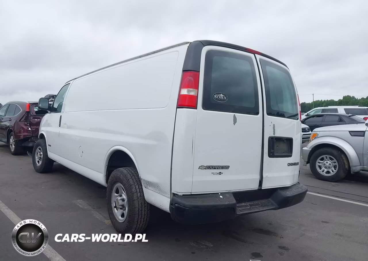 2004 Chevrolet Express VIN:1GCFG29T041245802 - 3