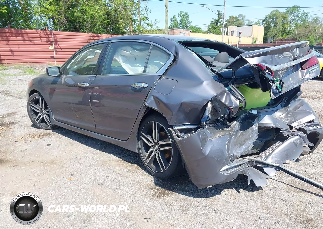 2017 Honda Accord Sport Se VIN:1HGCR2F15HA083866 - 3