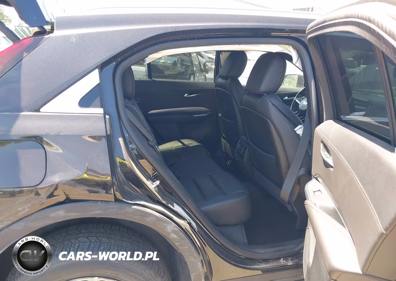 2023 Cadillac Xt4 Awd Premium Luxury VIN:1GYFZDR41PF110912 - 8