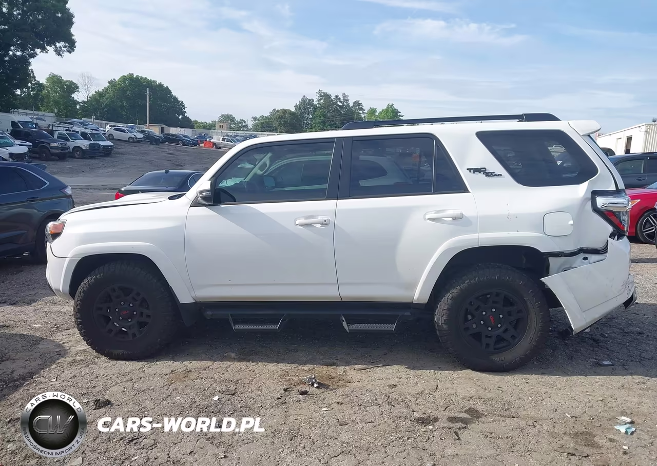 2024 Toyota 4Runner Trd Off Road Premium VIN:JTERU5JRXR6295555 - 15