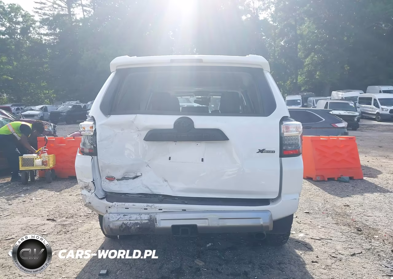 2024 Toyota 4Runner Trd Off Road Premium VIN:JTERU5JRXR6295555 - 17