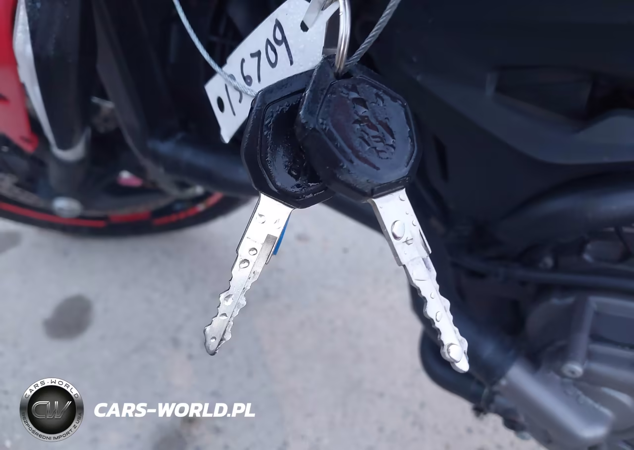 2022 Ducati Monster VIN:ZDMMAMDT3NB006062 - 11
