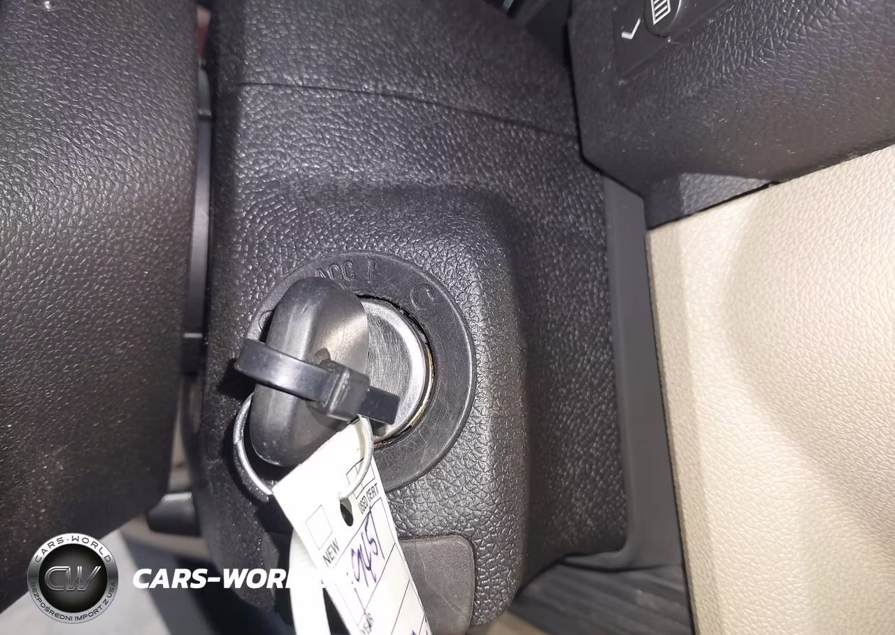 2011 GMC Acadia Denali VIN:1GKKVTED3BJ326786 - 11