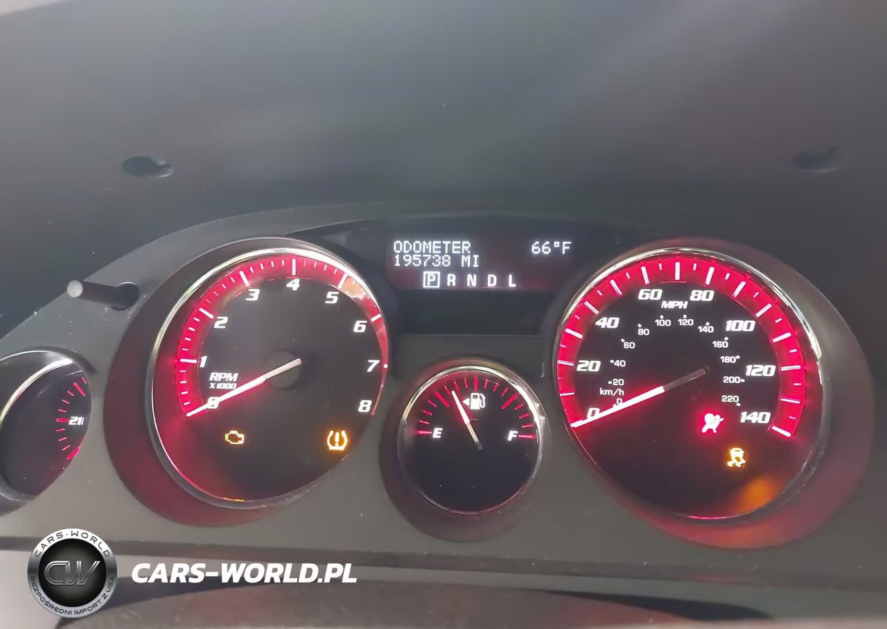 2011 GMC Acadia Denali VIN:1GKKVTED3BJ326786 - 7