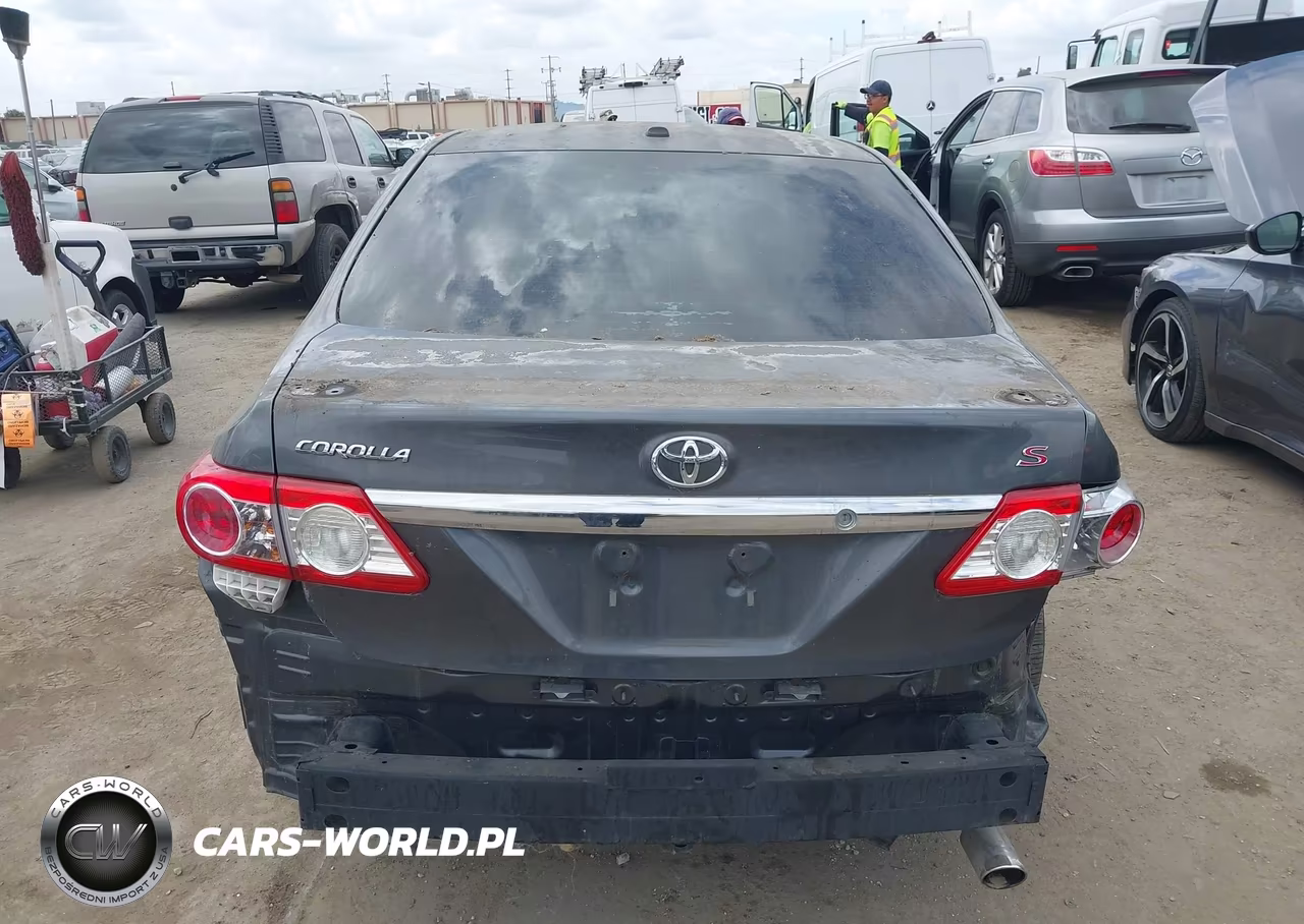 2012 Toyota Corolla S VIN:2T1BU4EE9CC866184 - 17