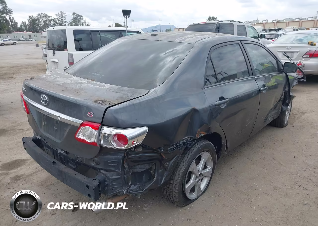 2012 Toyota Corolla S VIN:2T1BU4EE9CC866184 - 4